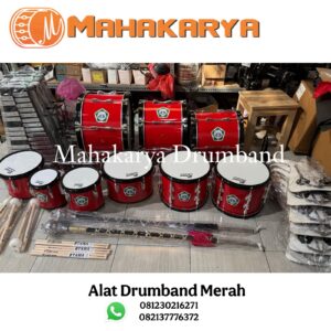 Alat Drumband Merah